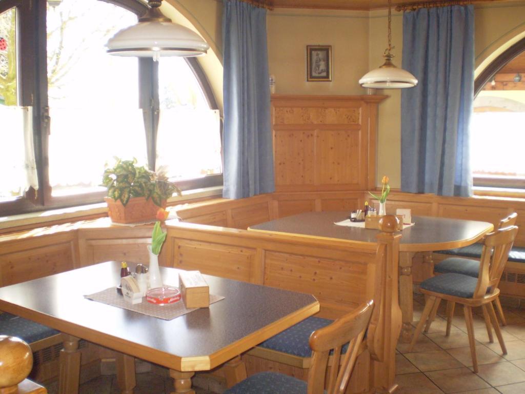 Gasthaus Hotel Feldschlange Ried im Innkreis Dış mekan fotoğraf