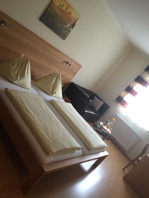 Gasthaus Hotel Feldschlange Ried im Innkreis Dış mekan fotoğraf